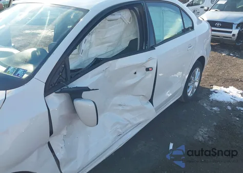 2011 Volkswagen Jetta 2.5L Se from USA, damaged, VIN 3VWDZ7AJ4BM346900